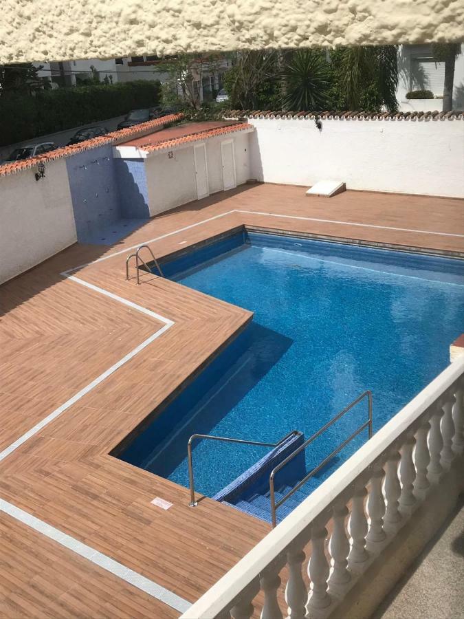 Apartmán San Antonio Carihuela Aptos. Sun &